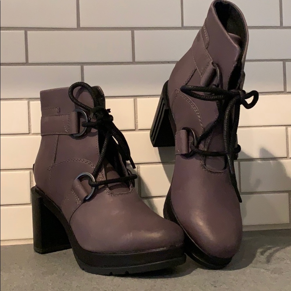 Margo Lace Up Sorel Boot